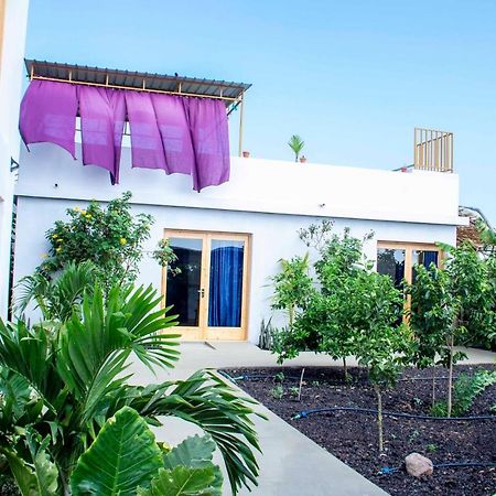 Pipi'S Guest House เซาฟิลิเป ภายนอก รูปภาพ