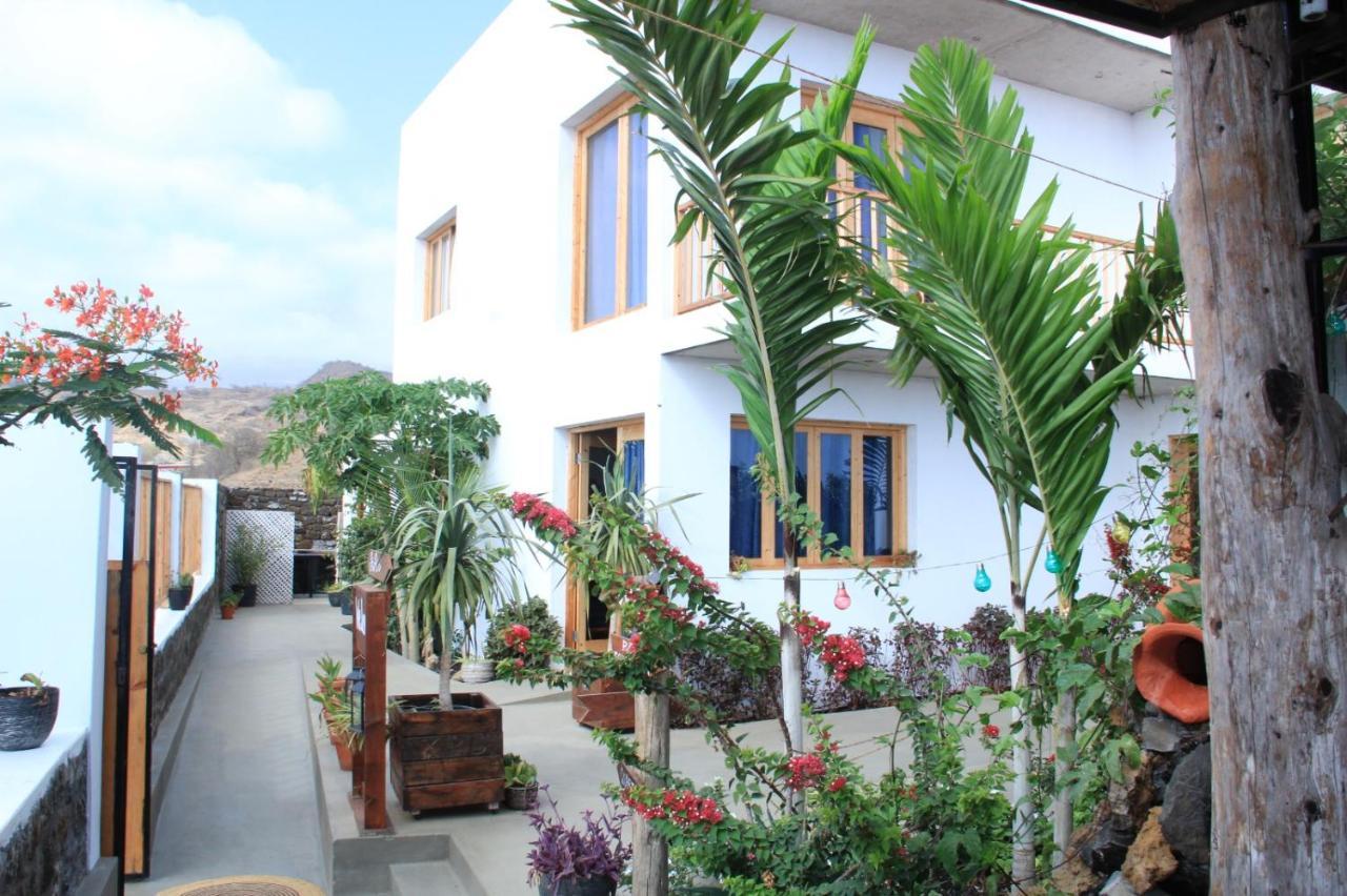 Pipi'S Guest House เซาฟิลิเป ภายนอก รูปภาพ